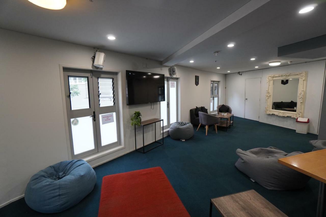 Columbia Apartments Оукланд Екстериор снимка
